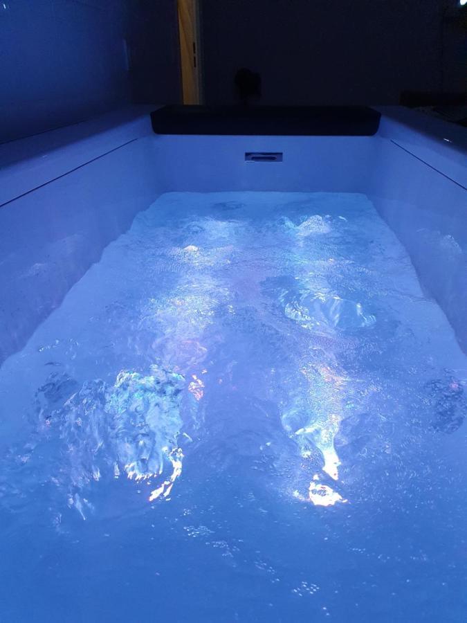 Apartment Detente Jacuzzi Cinema Farniente